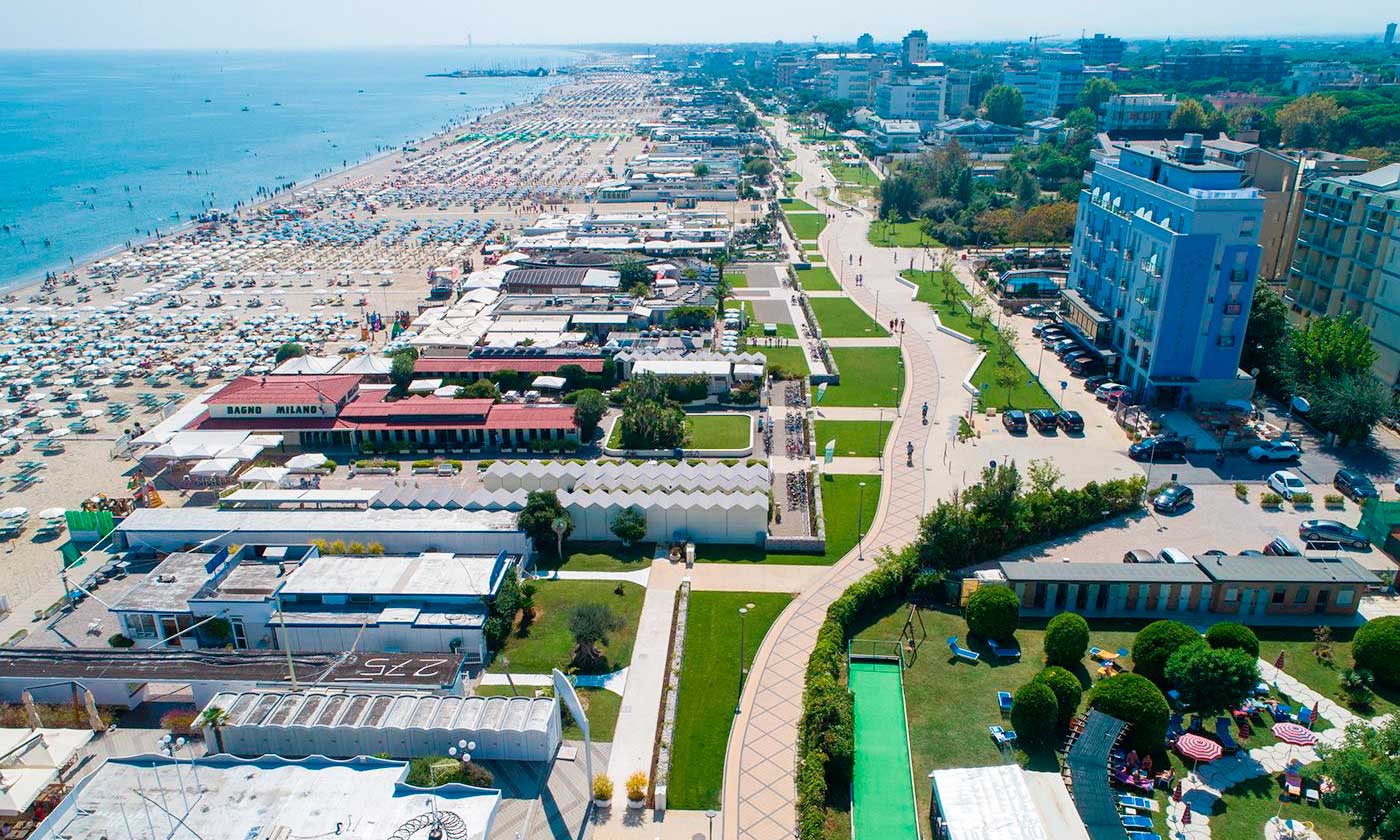 spiaggia-milano-marittima-lungomare-1